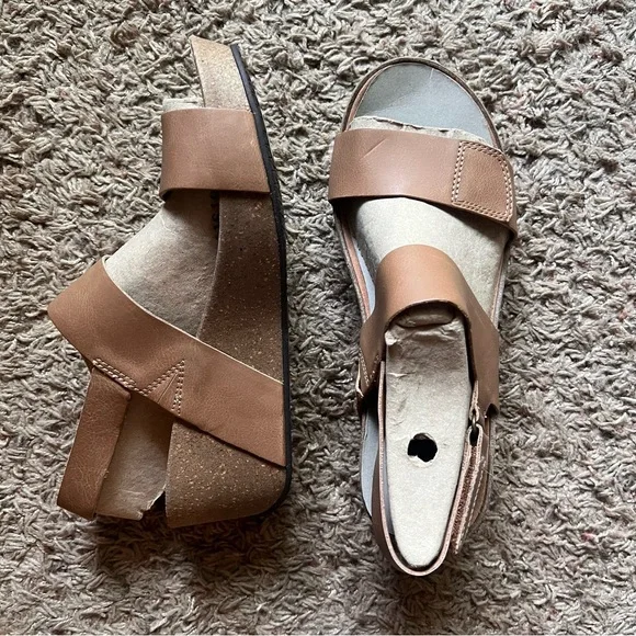 Clarks Shoes Nwob Clarks Womens Annadel Eirwyn Wedge Sandal